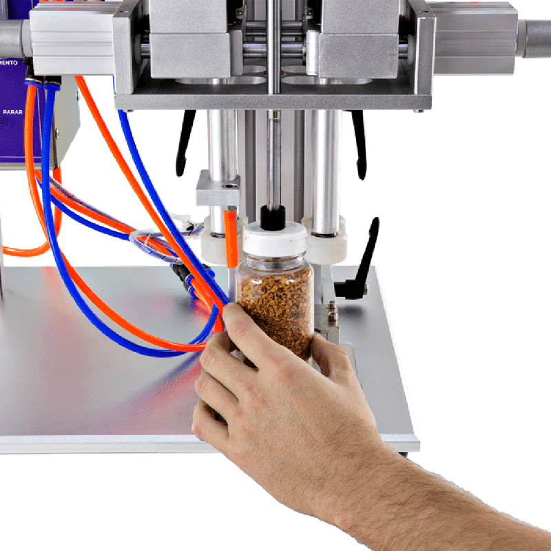 cetro-capping-bottle-machine-cscm-t-semiautomatic-table