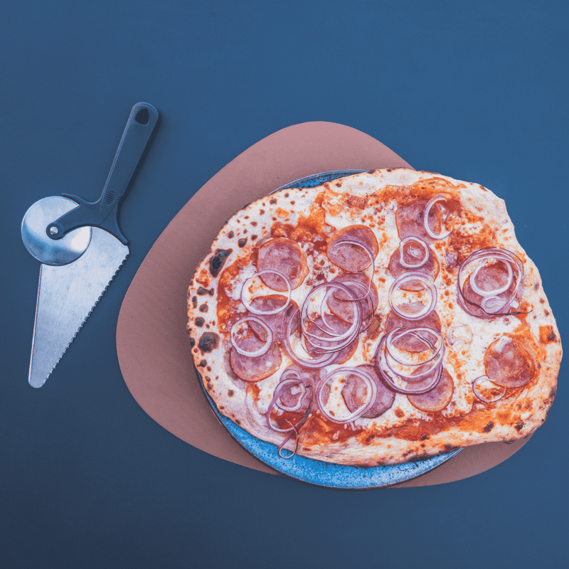 Forno-de-Pizza-Nino-a-Gas-com-Pedra-Quadrada-CFBM-PO-400-S-G